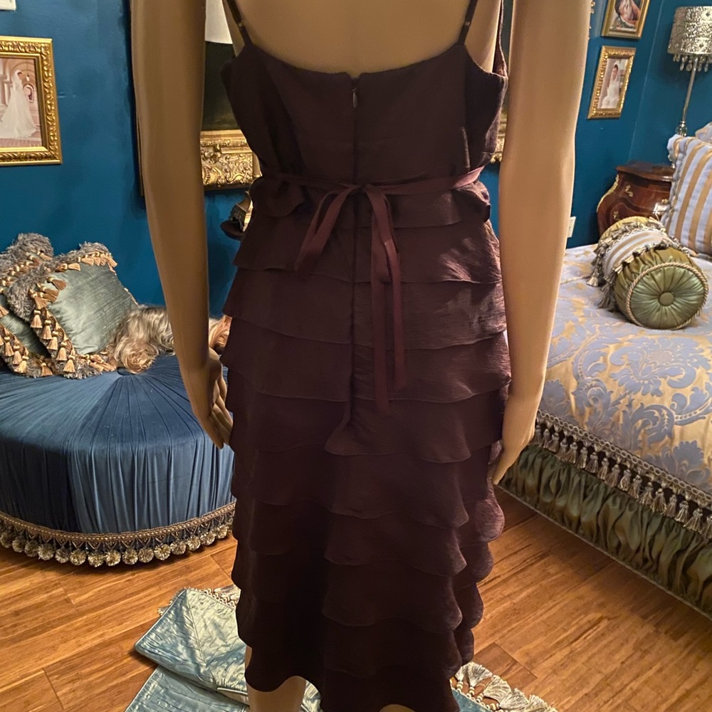 Very lovely dress with pretty details in front